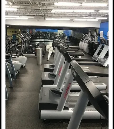 Long Island Health & Racquet Coram