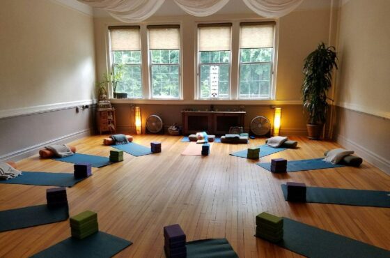 Radiate Yoga