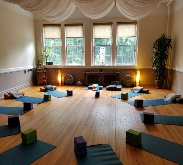 Radiate Yoga